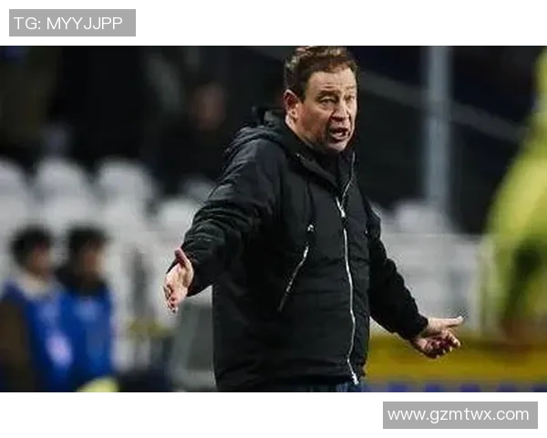 嚣张足球球星场内外狂放言行引发球迷热议成为话题焦点 嚣张足球球星场内外狂放言行引发球迷热议成为话题焦点