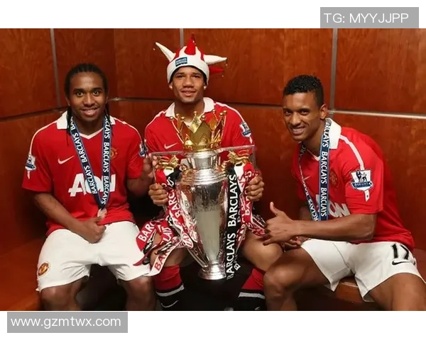 曼联球员足球之外最崇拜的偶像是谁探寻他们的灵感与人生选择 曼联球员足球之外最崇拜的偶像是谁探寻他们的灵感与人生选择